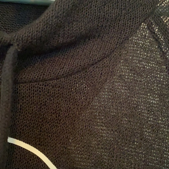 H&M Mesh Top - Picture 9 of 10